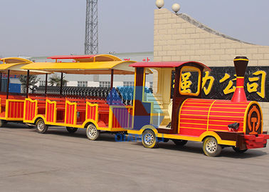 Porcellana Bello giro del treno di carnevale della decorazione per il parco di divertimenti all&#039;aperto fabbrica