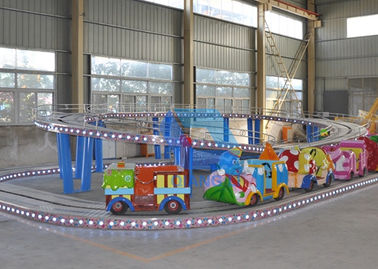 Porcellana Il mini parco di divertimenti popolare guida/mini giro del treno di navetta con la pista fabbrica