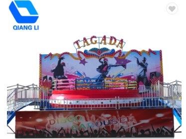 Il parco a tema di carnevale di divertimento guida i giri della luna park della piattaforma girevole di Tagada della discoteca sul rimorchio